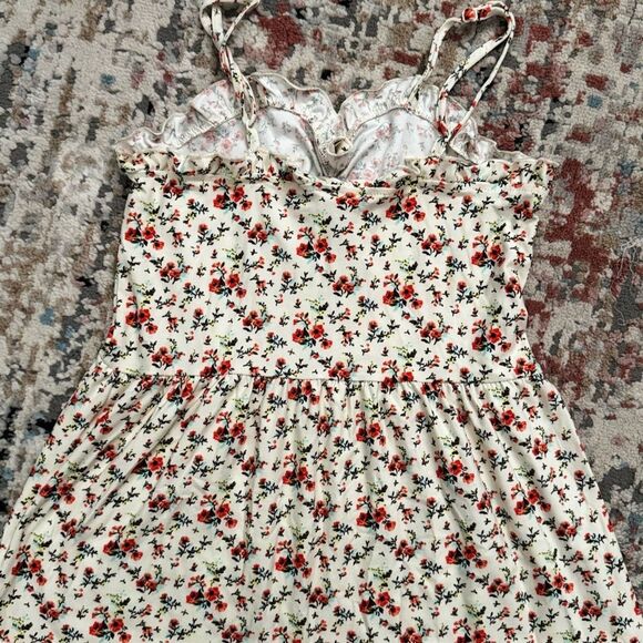 Stretchy Floral Dress - Picture 4 of 6